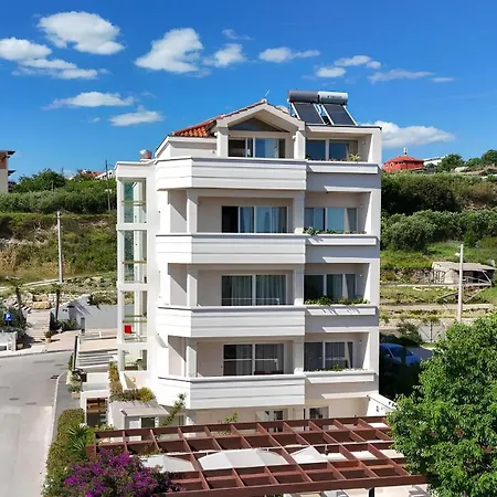Апартаменты Penthouse - Palace Lidija *